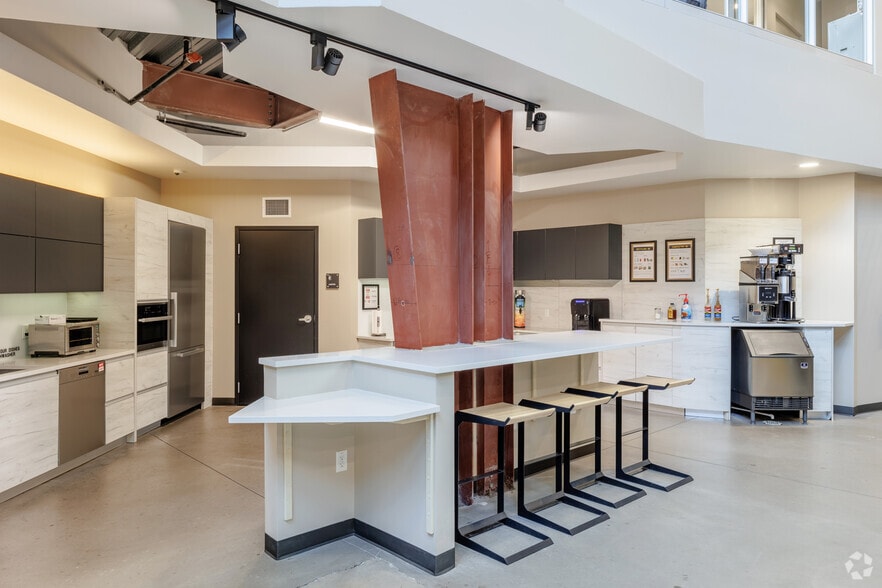 More Photos Of 3827 N Lafayette St, Denver Loft Creative Space For Lease