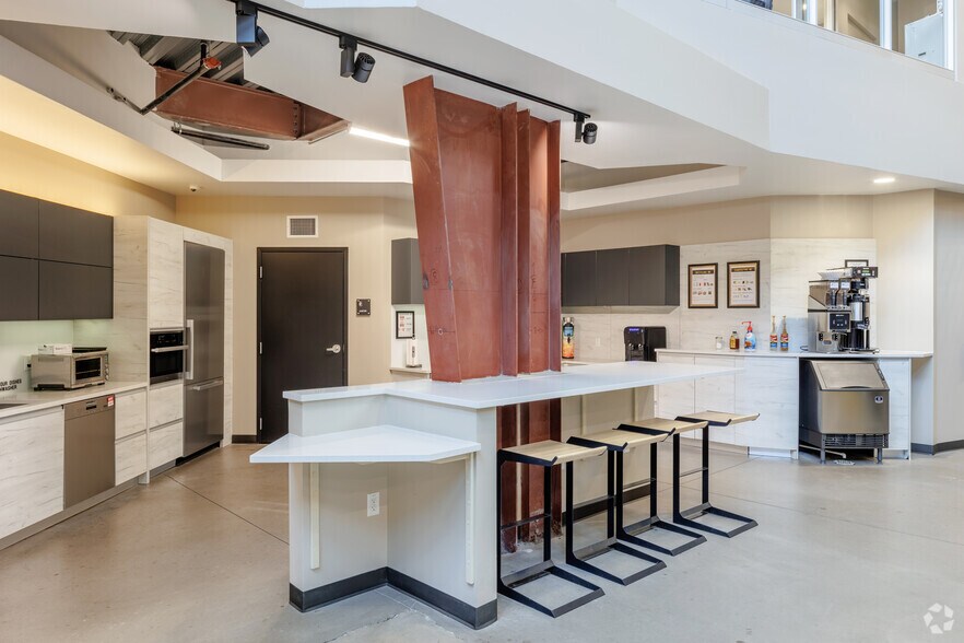 More Photos Of 3827 N Lafayette St, Denver Coworking Space