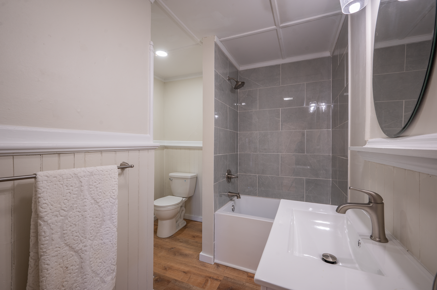 More Photos Of 329 Hazard Ave, Enfield Apartments For Sale