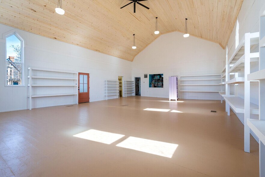 More Photos Of 203 5th Ave W, Kalispell Freestanding For Sale
