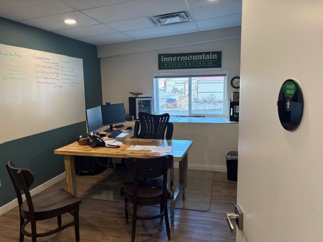 More Photos Of 6100 County Road 335 rd, New Castle Industrial For Lease