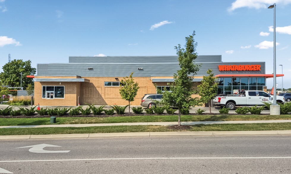More Photos Of 600 NW Barry Rd, Kansas City Fast Food For Sale