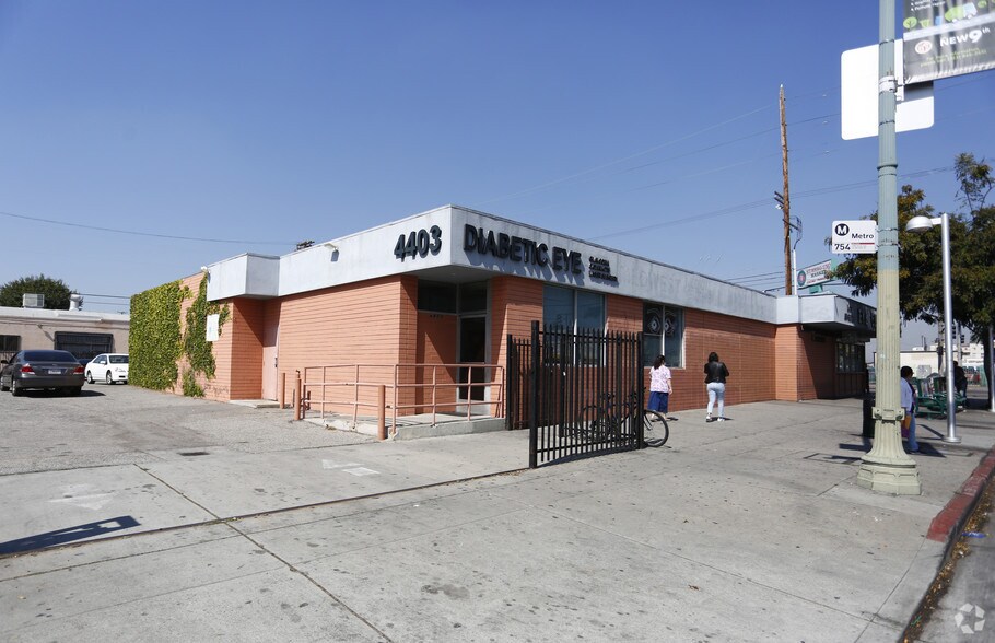 Primary Photo Of 4401-4405 S Vermont Ave, Los Angeles Medical For Lease