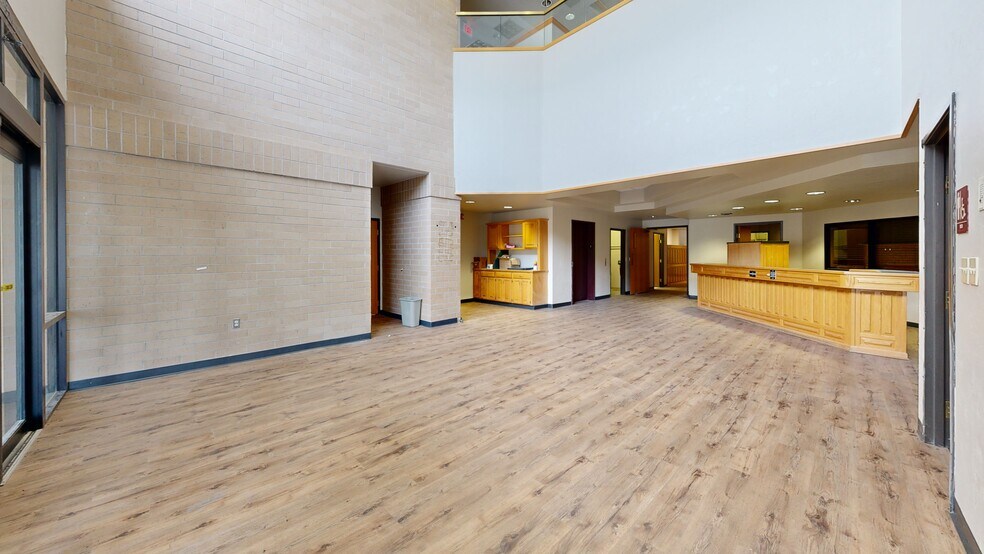 Primary Photo Of 230 N Midwest Blvd, Oklahoma City Medical For Sale