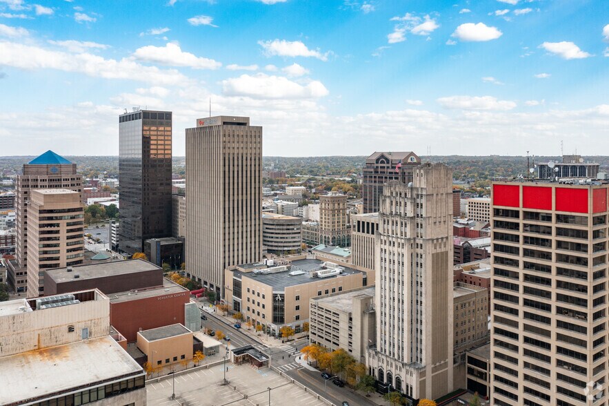 More Photos Of 40 W 2nd St, Dayton Coworking Space