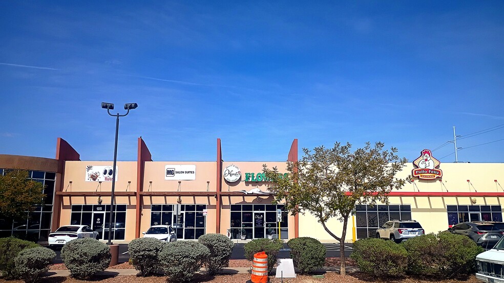 More Photos Of 1779 N Zaragosa Rd, El Paso Storefront For Sale