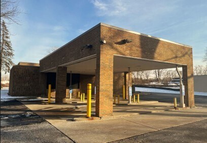 More Photos Of 14206 N Fenton Rd, Fenton Freestanding For Lease