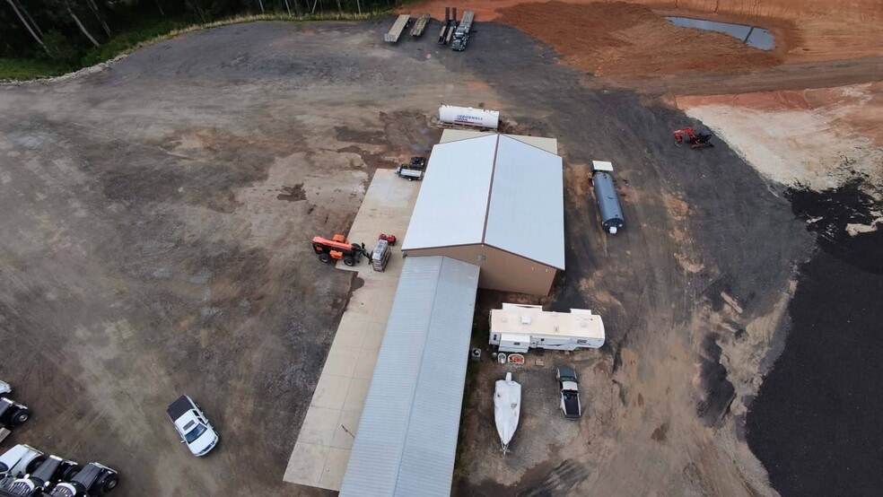 More Photos Of 3902 Belmont Hwy, Talmo Industrial For Sale