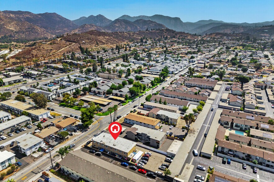 More Photos Of 12651 Laurel St, Lakeside Apartments For Sale