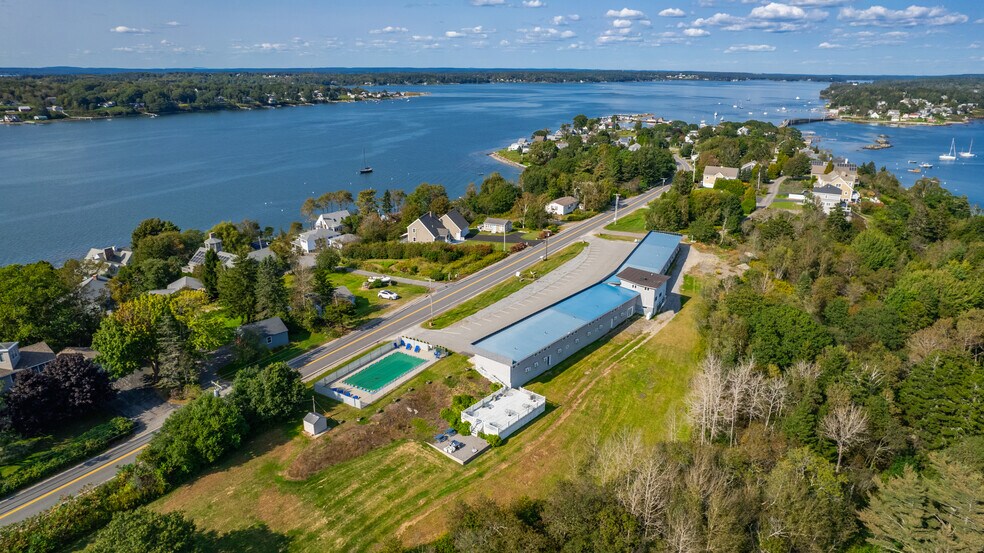 More Photos Of 2041 Harpswell Islands Rd, Bailey Island Hotel For Sale