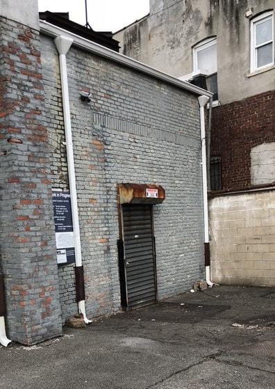 More Photos Of 13940 Hillside Ave, Jamaica Light Manufacturing For Sale