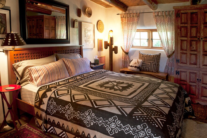 More Photos Of 613 Callejon Rd, Taos Hospitality For Sale