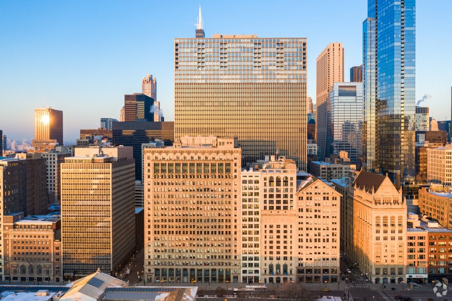 More Photos Of 55 E Monroe St, Chicago Office Residential For Lease