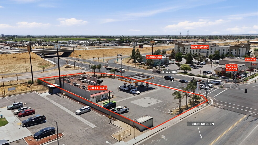 Primary Photo Of 8101 E Brundage Ln, Bakersfield Service Station For Sale