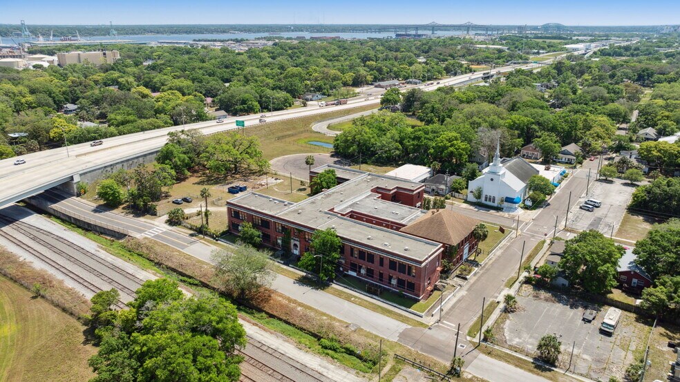 More Photos Of 1221 E 16th St, Jacksonville Schools For Sale