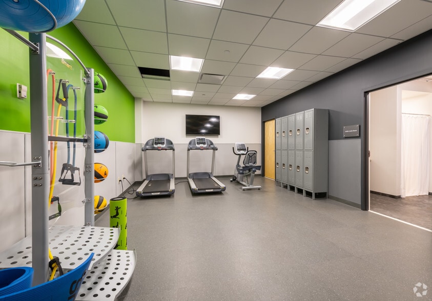 More Photos Of 41 Wellman St, Lowell Unknown For Lease