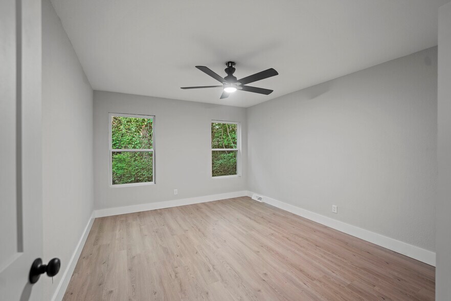More Photos Of 6020 Weems Rd, Knoxville Specialty For Sale