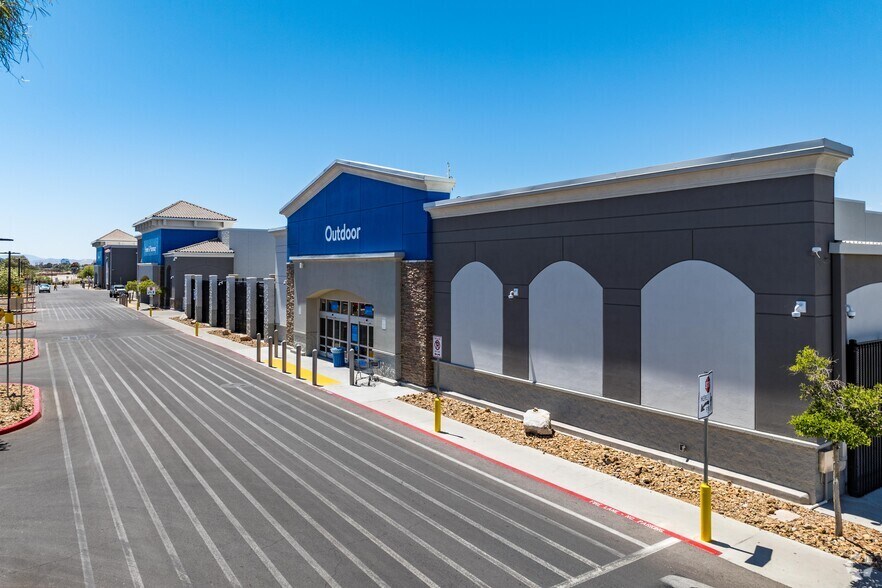 More Photos Of 3950 W Lake Mead Blvd, North Las Vegas Unknown For Lease