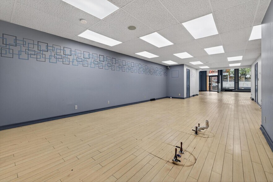 More Photos Of 21 Main St, Hamburg Storefront Retail Office For Sale