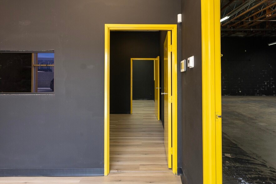 More Photos Of 15136 Valley Blvd, La Puente Warehouse For Lease