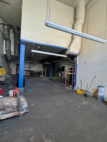 More Photos Of 200-206 E 2nd Ave, San Mateo Freestanding For Lease