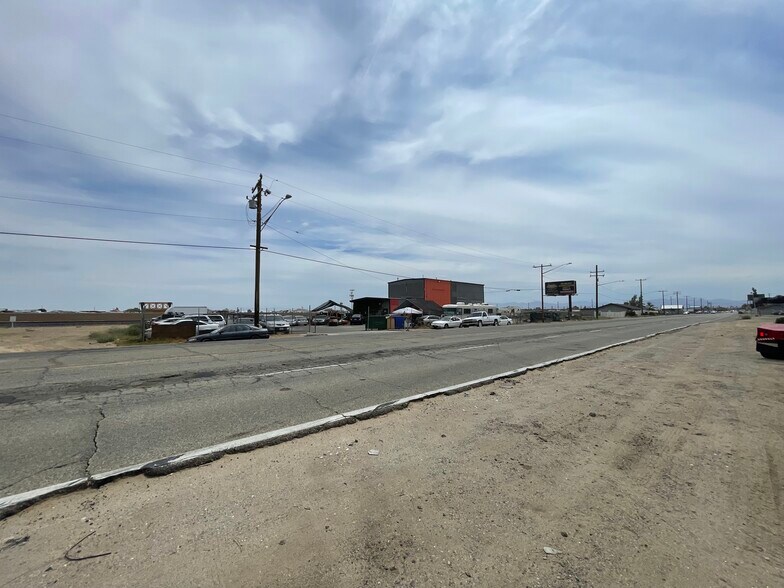More Photos Of 45424 N Sierra Hwy, Lancaster Manufacturing For Sale