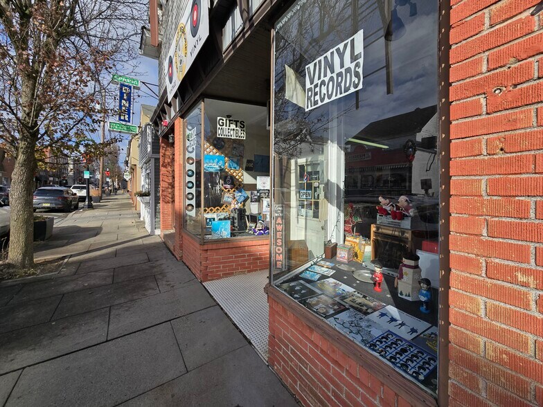 More Photos Of 221 Spring St, Newton Apartments For Sale