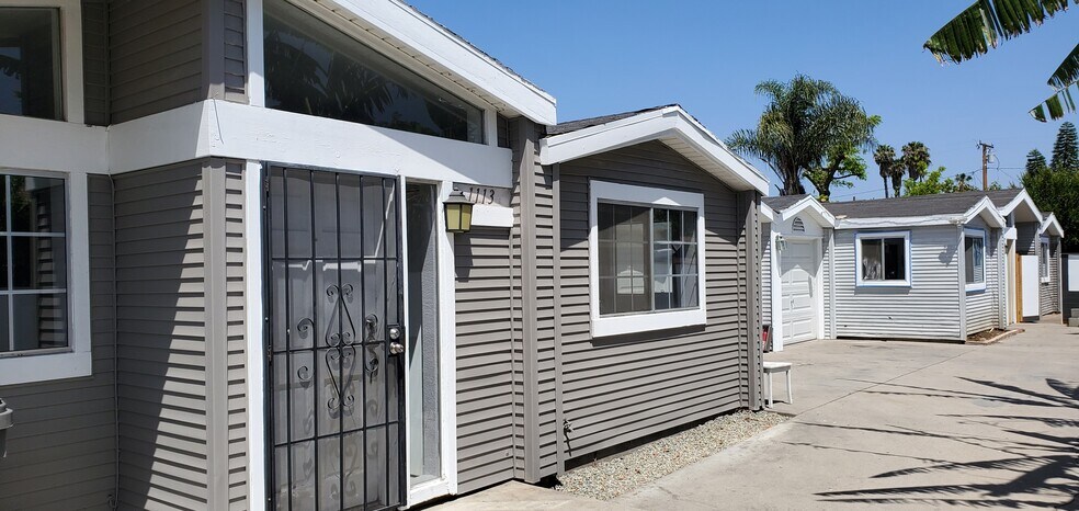 More Photos Of 1113-1115 W McFadden Ave, Santa Ana Apartments For Sale