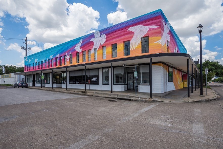 More Photos Of 4118 Fannin St, Houston Storefront For Sale