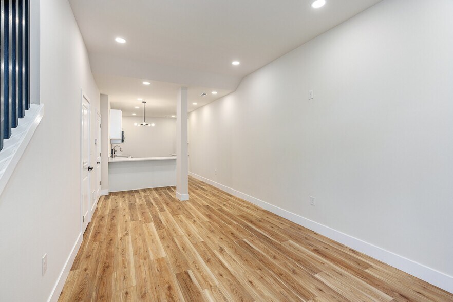 More Photos Of 151 York St, Pottstown Apartments For Sale