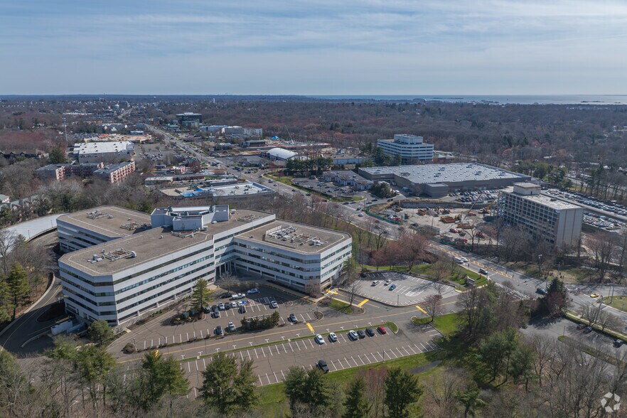 More Photos Of 800 Connecticut Ave, Norwalk Office For Lease