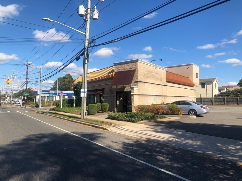 More Photos Of 385 Merrick Ave, East Meadow Medical For Sale