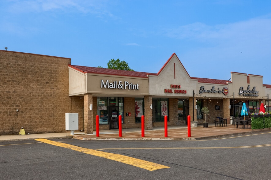 More Photos Of 4710 Penn Ave, Sinking Spring Freestanding For Lease