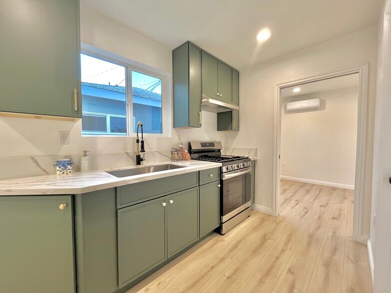 More Photos Of 938 E Sandra Ave, Arcadia Apartments For Sale