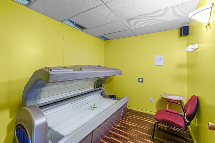 More Photos Of 1637 Acushnet Ave, New Bedford Freestanding For Sale