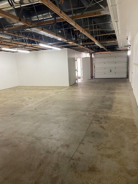 More Photos Of 2618 S 900 W, South Salt Lake Flex For Lease