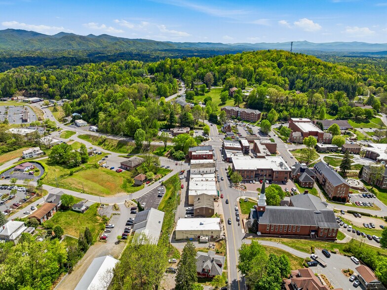 More Photos Of 70 N Main St, Mars Hill Restaurant For Sale