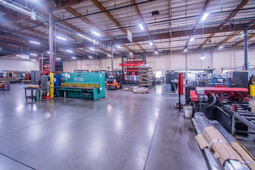 More Photos Of 7855 Southfront Rd, Livermore Light Manufacturing For Sale