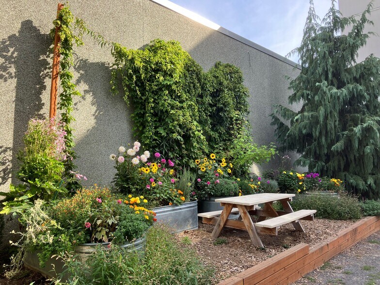 More Photos Of 3947-3951 N Williams Ave, Portland Apartments For Sale
