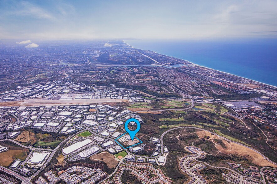 More Photos Of 1675 Faraday Ave, Carlsbad Warehouse For Sale