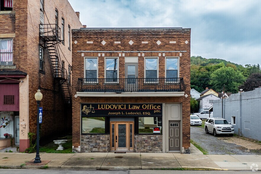 More Photos Of 448 Carolina Ave, Chester Office Residential For Sale