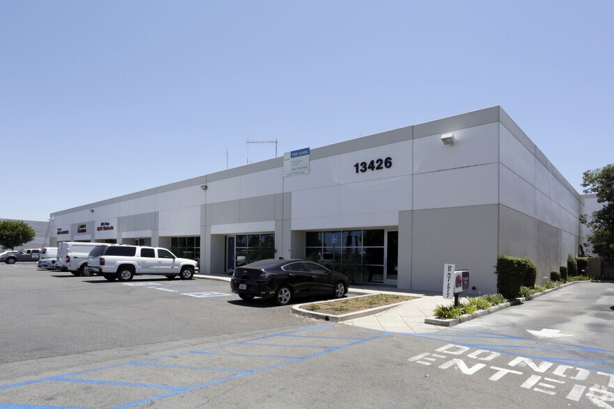 Primary Photo Of 13426 Rosecrans Ave, Norwalk Warehouse For Lease