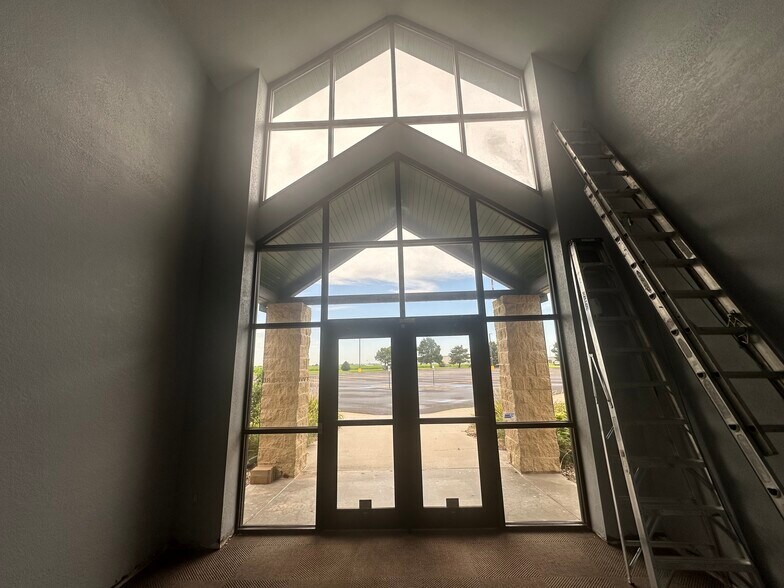 More Photos Of 4725 Twin Rivers Rd, North Platte Office For Lease