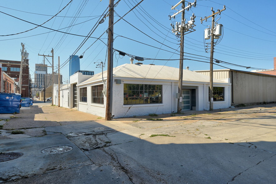 More Photos Of 111 NW 8th St, Oklahoma City Office For Sale