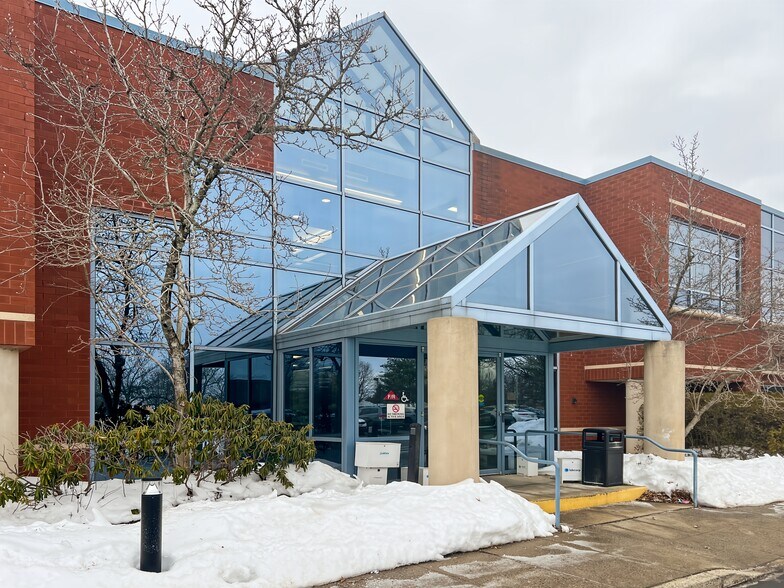 More Photos Of 105 Raider Blvd, Hillsborough Coworking Space