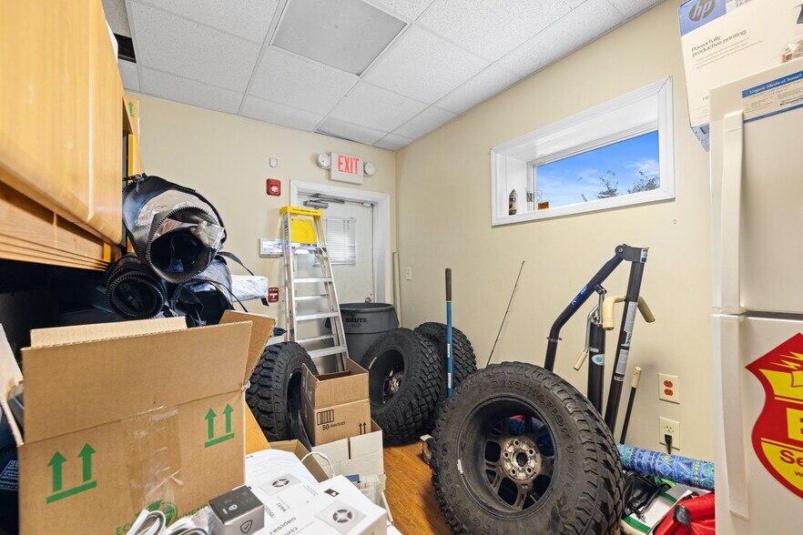 More Photos Of 131-135 Rt-304, Nanuet Freestanding For Sale