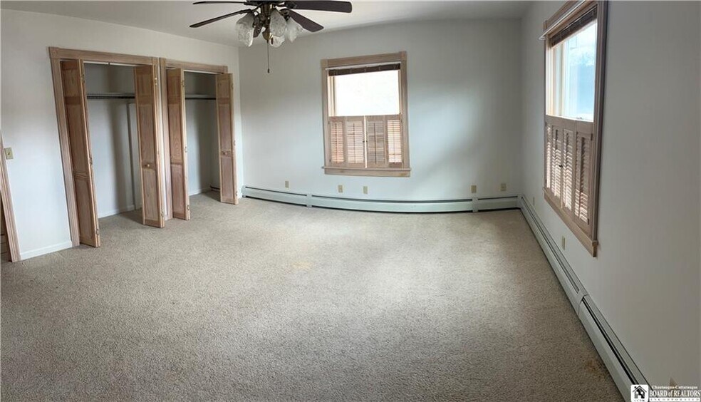 More Photos Of 4860 NY-430, Bemus Point Flex For Sale