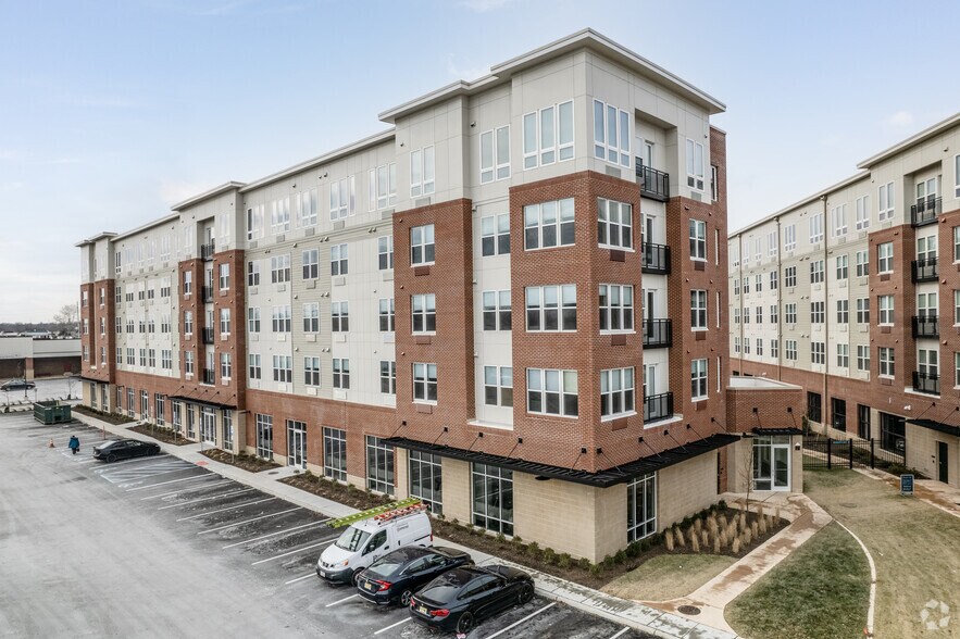 Primary Photo Of 165 Belmont Ave, Belleville Apartments For Lease