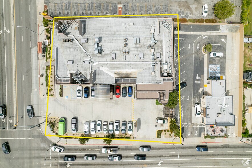 More Photos Of 18253 Colima Rd, Rowland Heights Storefront Retail Office For Lease