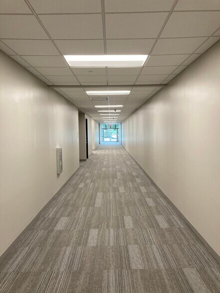More Photos Of 11125 W Equity Dr N, Houston Office For Lease